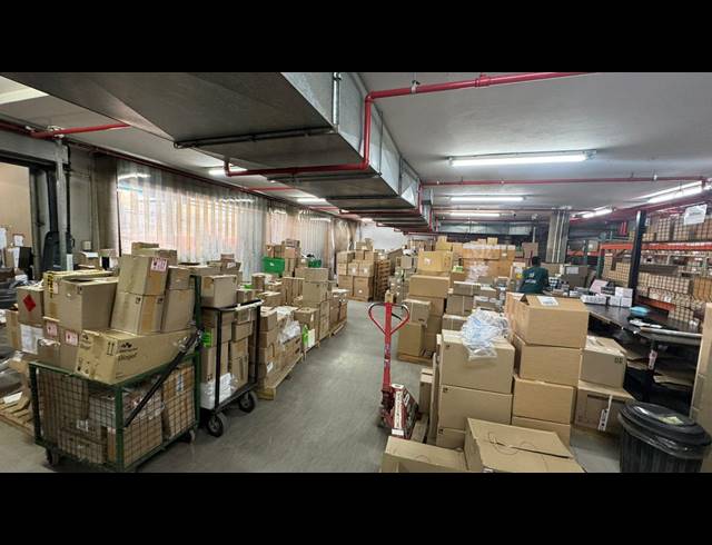 3,640M² WAREHOUSE TO LET IN HERMANSTAD
